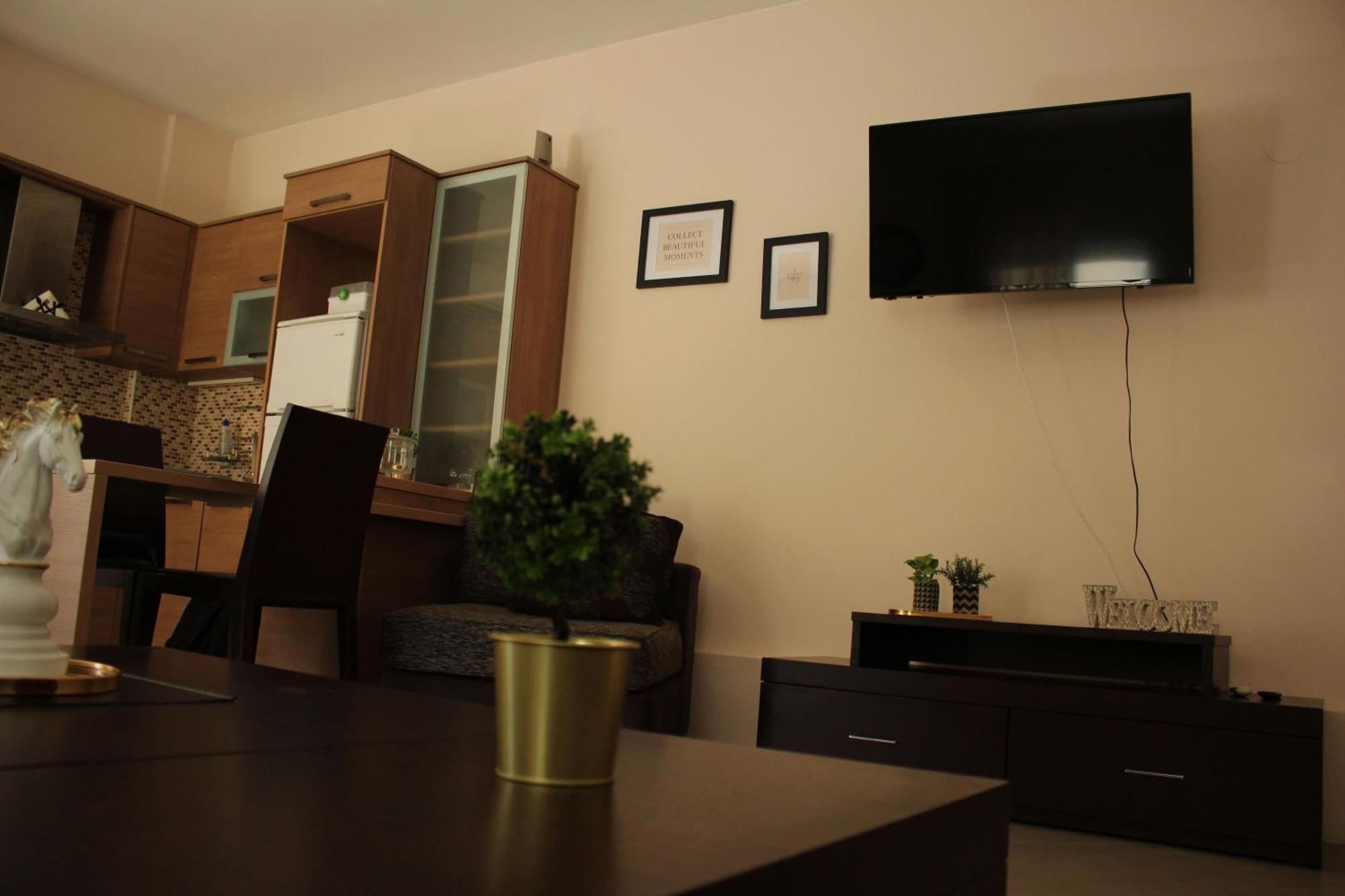 Alice Apartment Александруполис Екстериор снимка